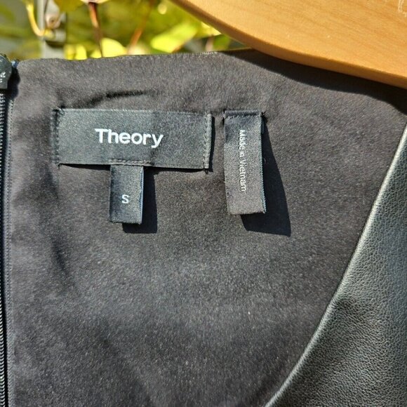 Theory Bedford Faux Leather Shell - Picture 2 of 7